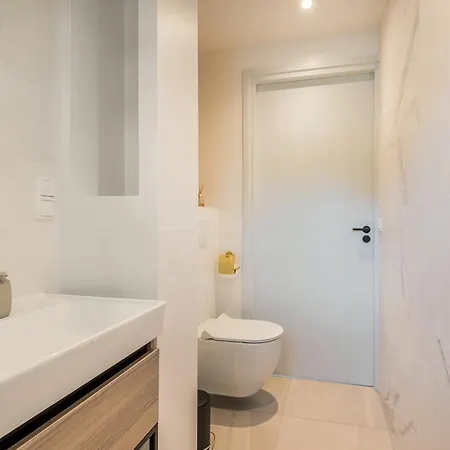 Casa Zara アパート アルクマール